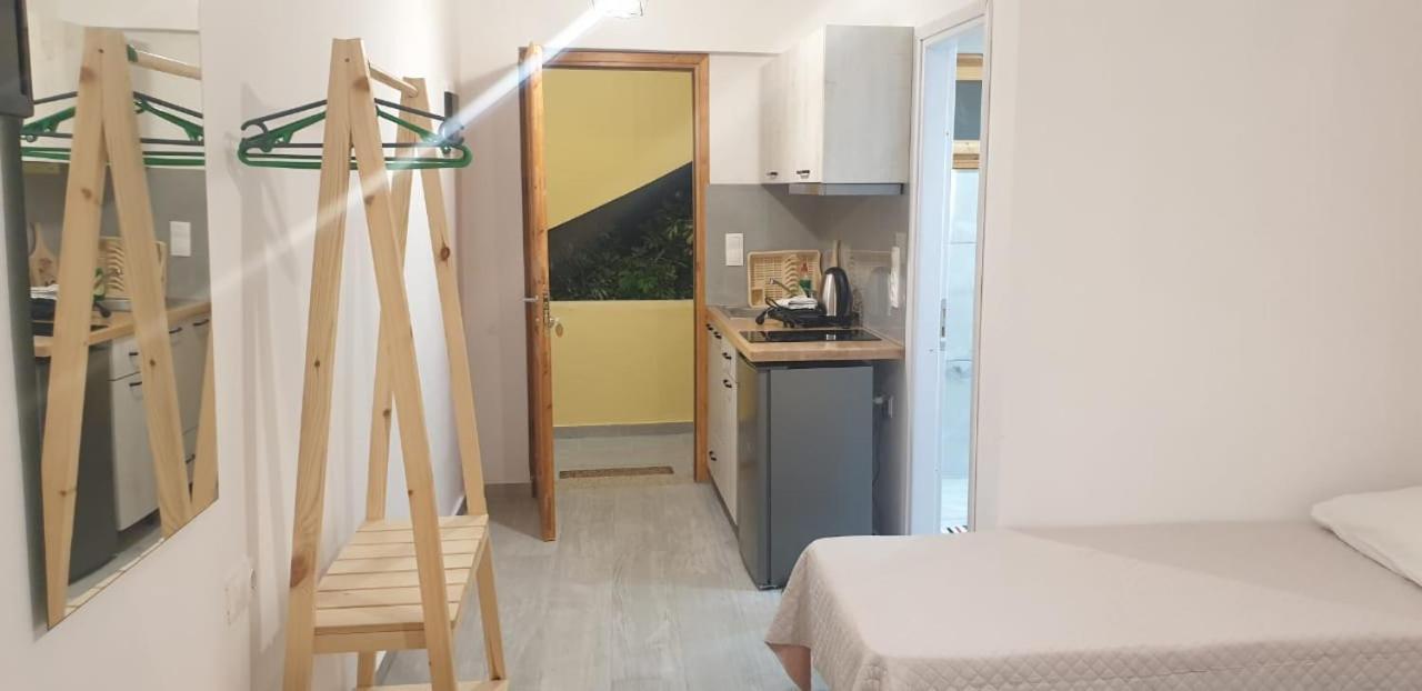 הימארה Apart-Hotel Llazari מראה חיצוני תמונה