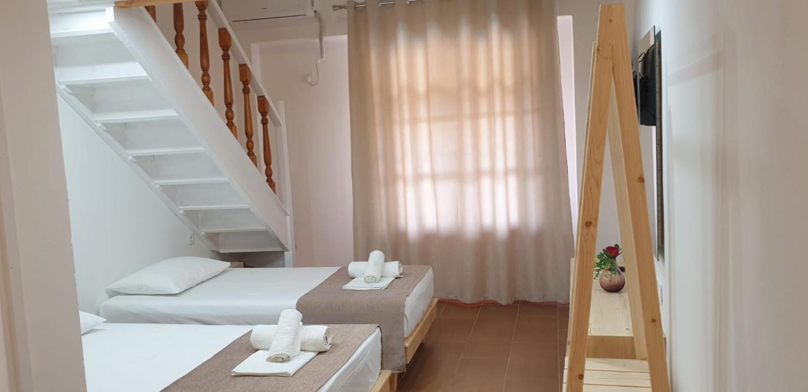 הימארה Apart-Hotel Llazari חדר תמונה