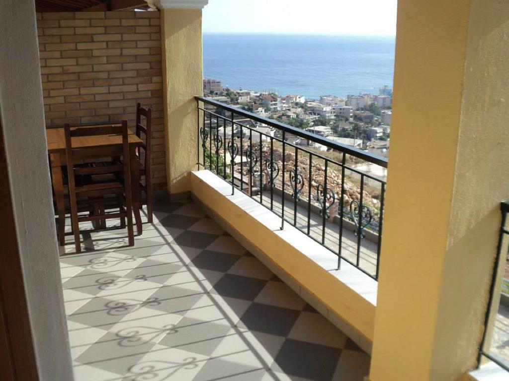 הימארה Apart-Hotel Llazari חדר תמונה